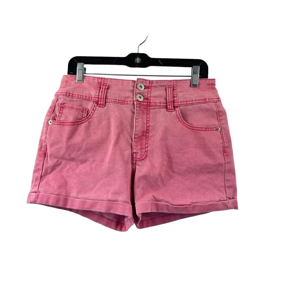 No Boundaries Women's Pink Shorts